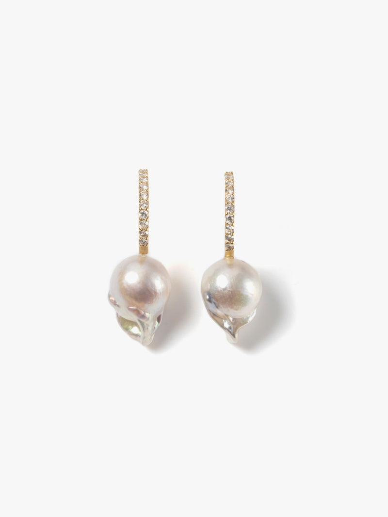 Akoya pearl diamond earrings (pair)の正面画像(ラボグロウンダイヤモンドとアコヤ真珠のイヤリング)
