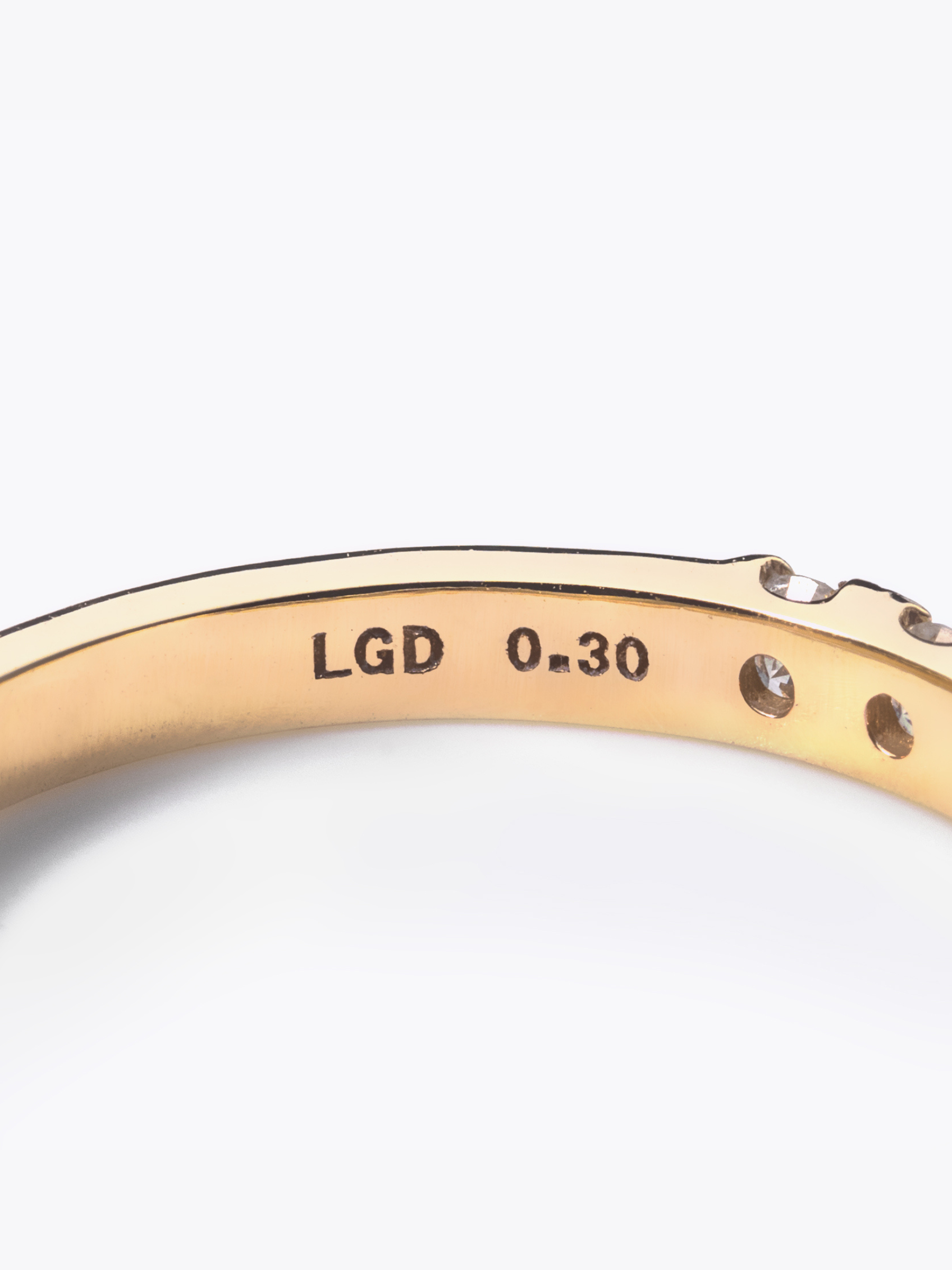 Half eternity ring 0.3ct 10KYGの地金画像(ラボグロウンダイヤモンドのハーフエタニティリング)