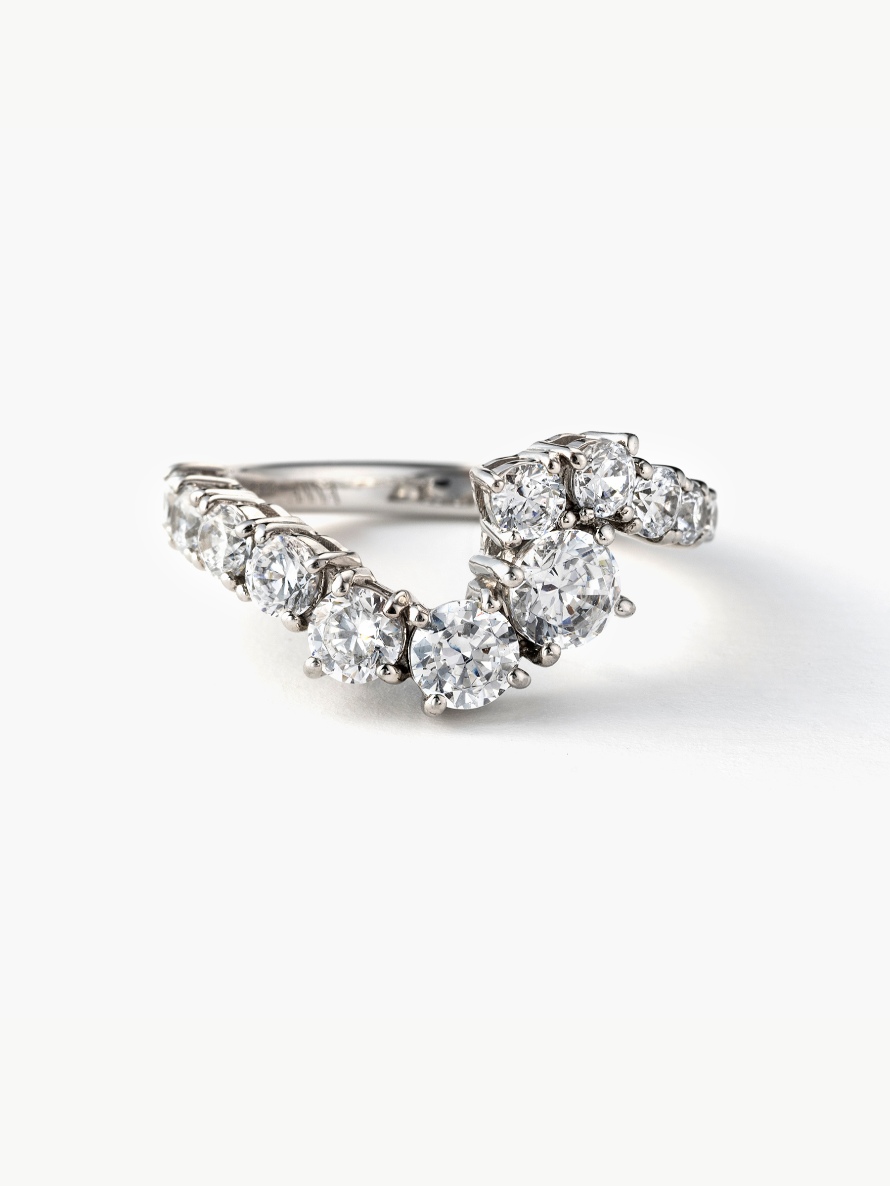 [Fluidity of Love] Fluid diamond ring 0.5ct