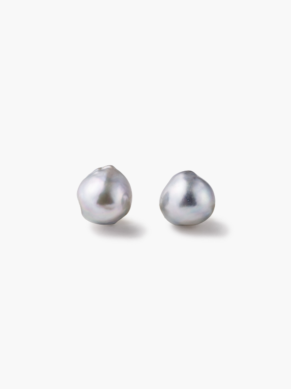 Akoya pearl stud earrings (pair) Natural Gray正面画像