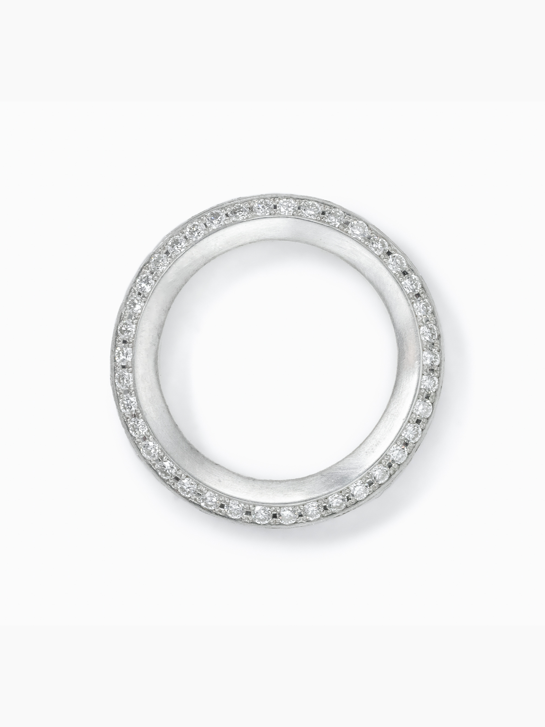 Rokka 3 Row Diamond Ring側面画像（ラボグロウンダイヤモンド、都市鉱山由来のSV925のリング）