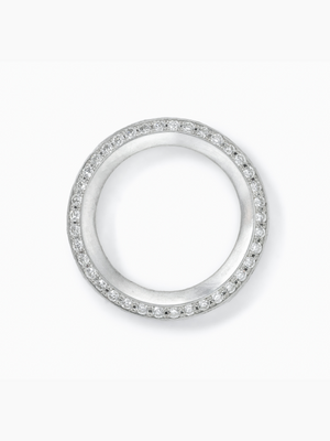 Rokka 3 Row Diamond Ring側面画像（ラボグロウンダイヤモンド、都市鉱山由来のSV925のリング）