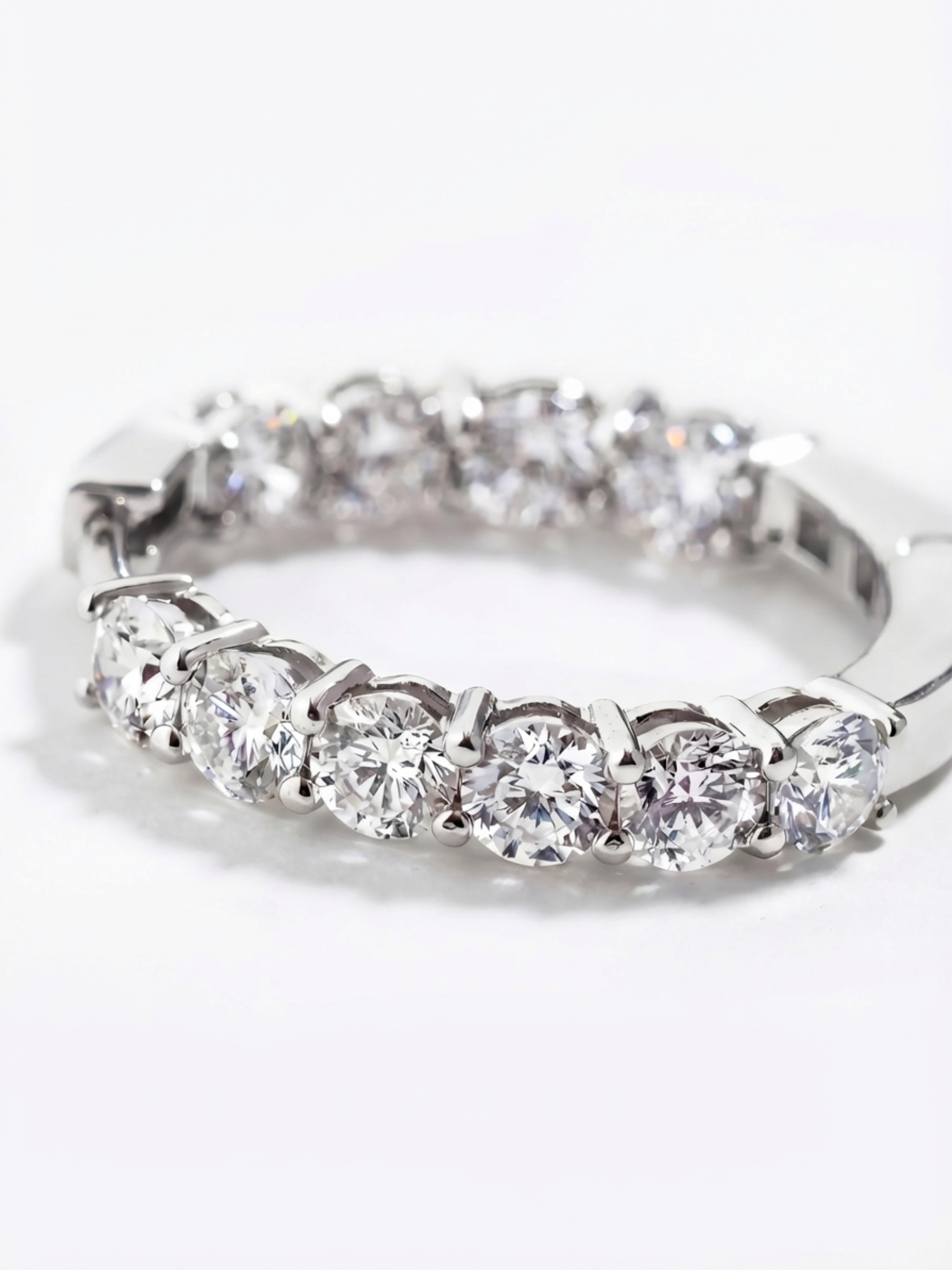 Quick Delivery [Lumière] Full eternity earrings 2ct Pt (pair)