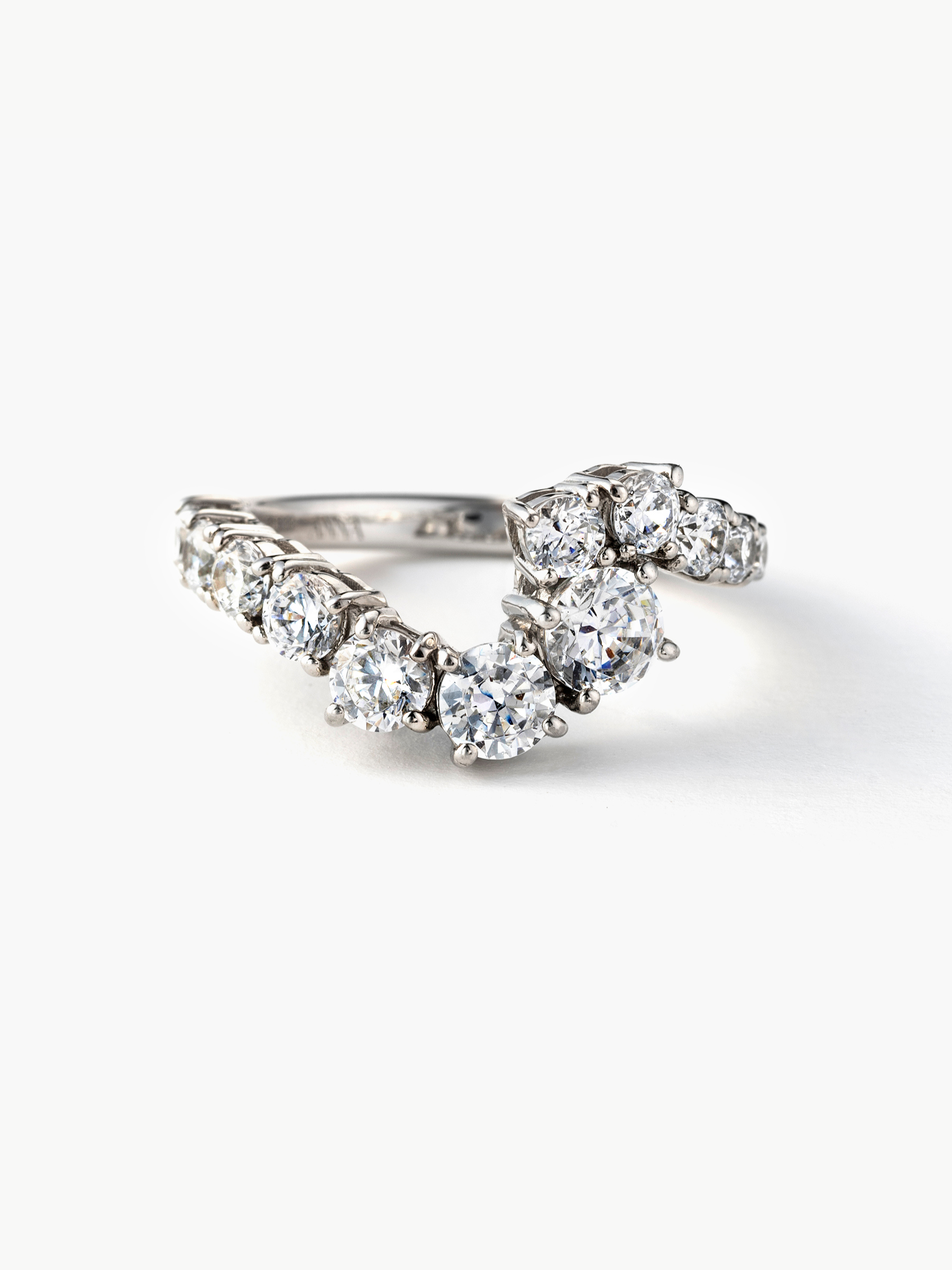 Fluid diamond ring 0.5ct正面画像（ラボグロウンダイヤモンドのブライダルリング）