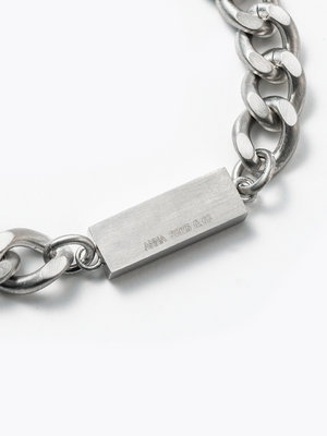 Reshine scratch bracelet 30 labgrowndiamondsの背面画像（ラボグロウンダイヤモンドと都市鉱山由来のSV925のブレスレット）