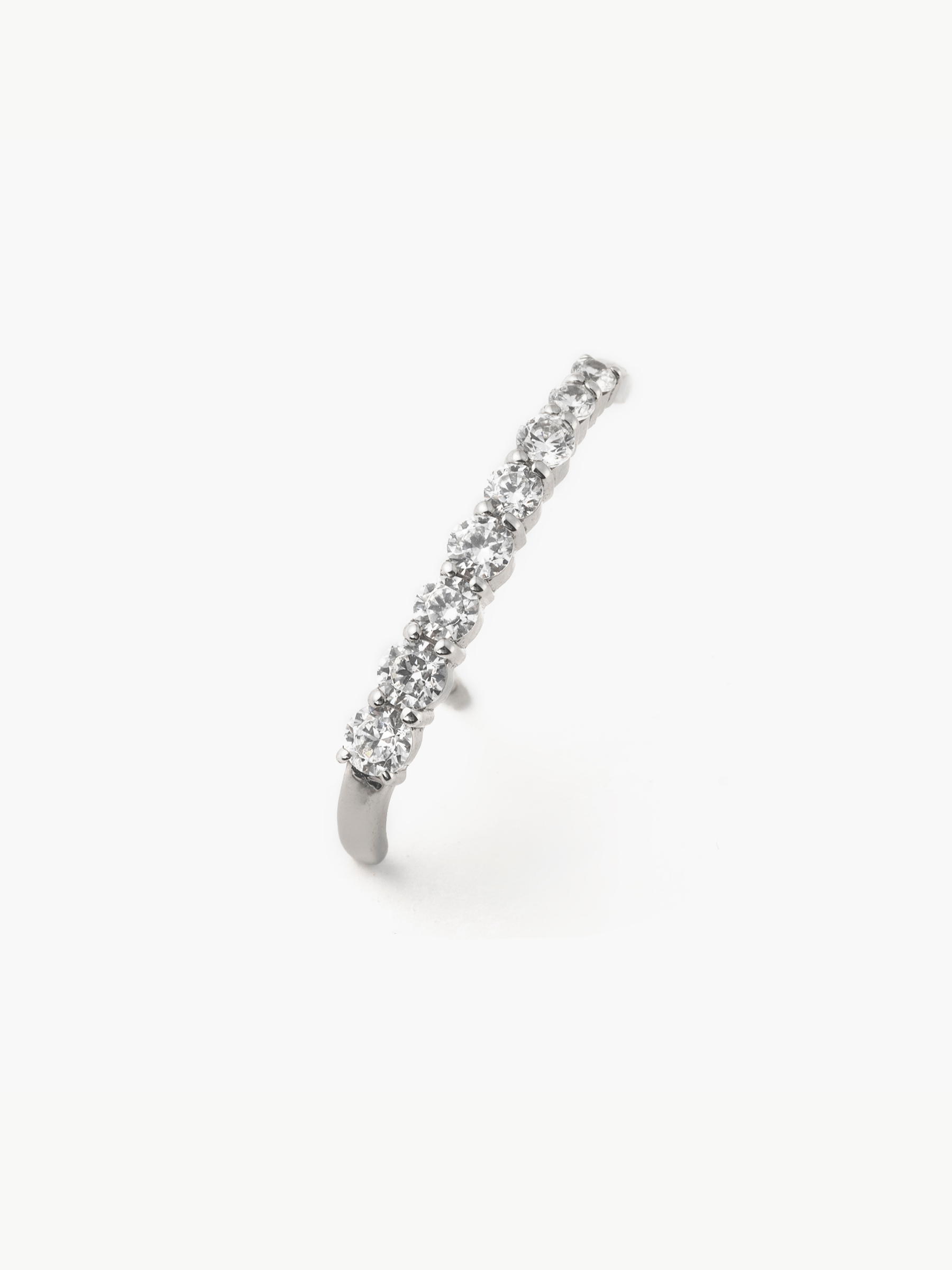 [Fluidity of Love]  Fluid diamond straight earring (single)