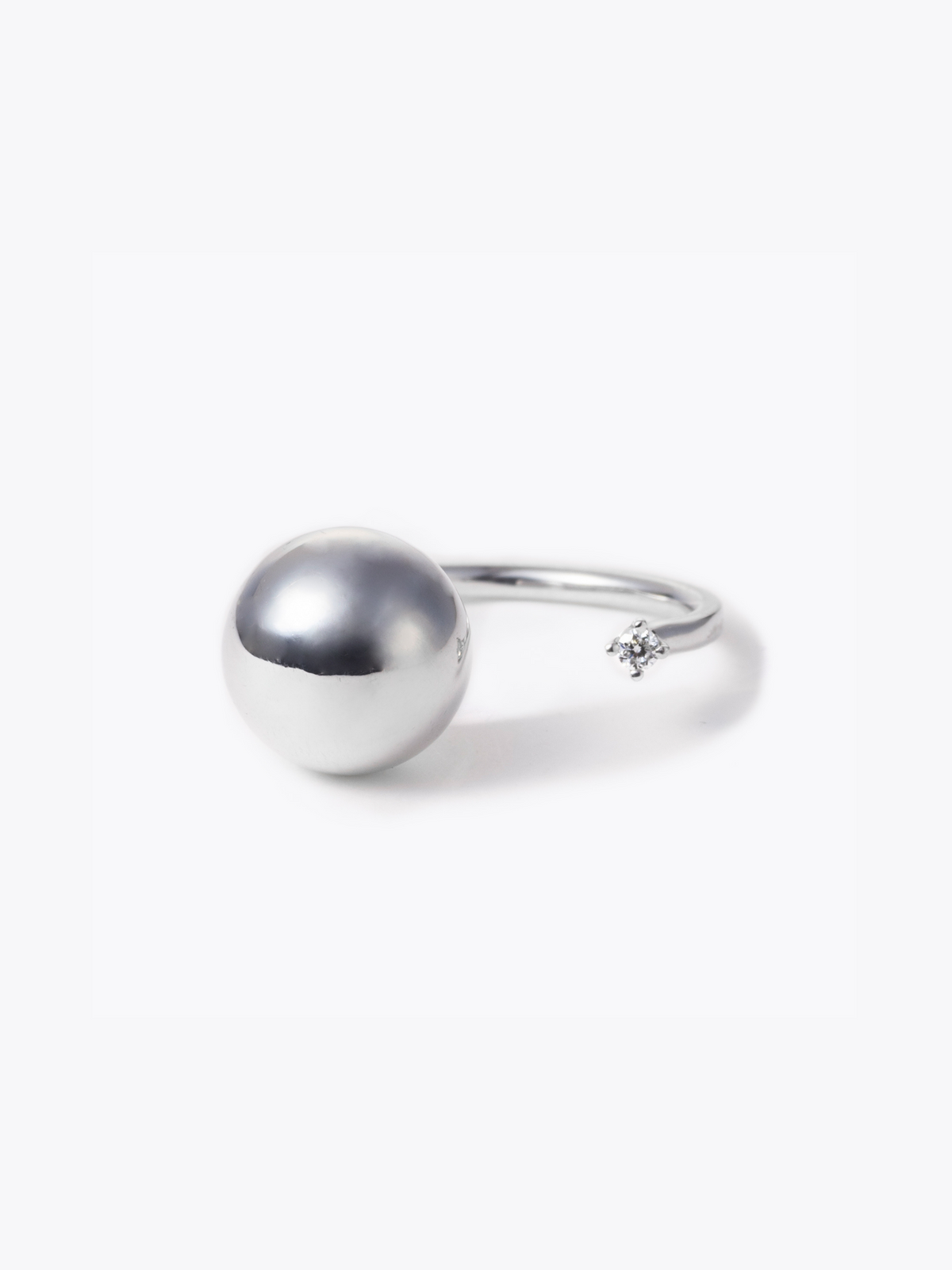 Reshine ball ring labgrowndiamond正面画像（都市鉱山由来の真円とラボグロウンダイヤモンドのリング）
