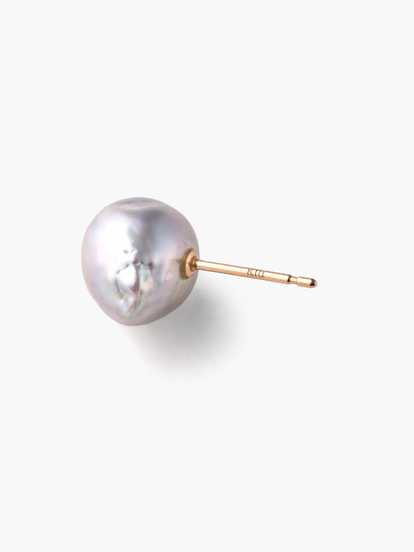 Akoya pearl stud earrings (pair) Natural Gray上から画像