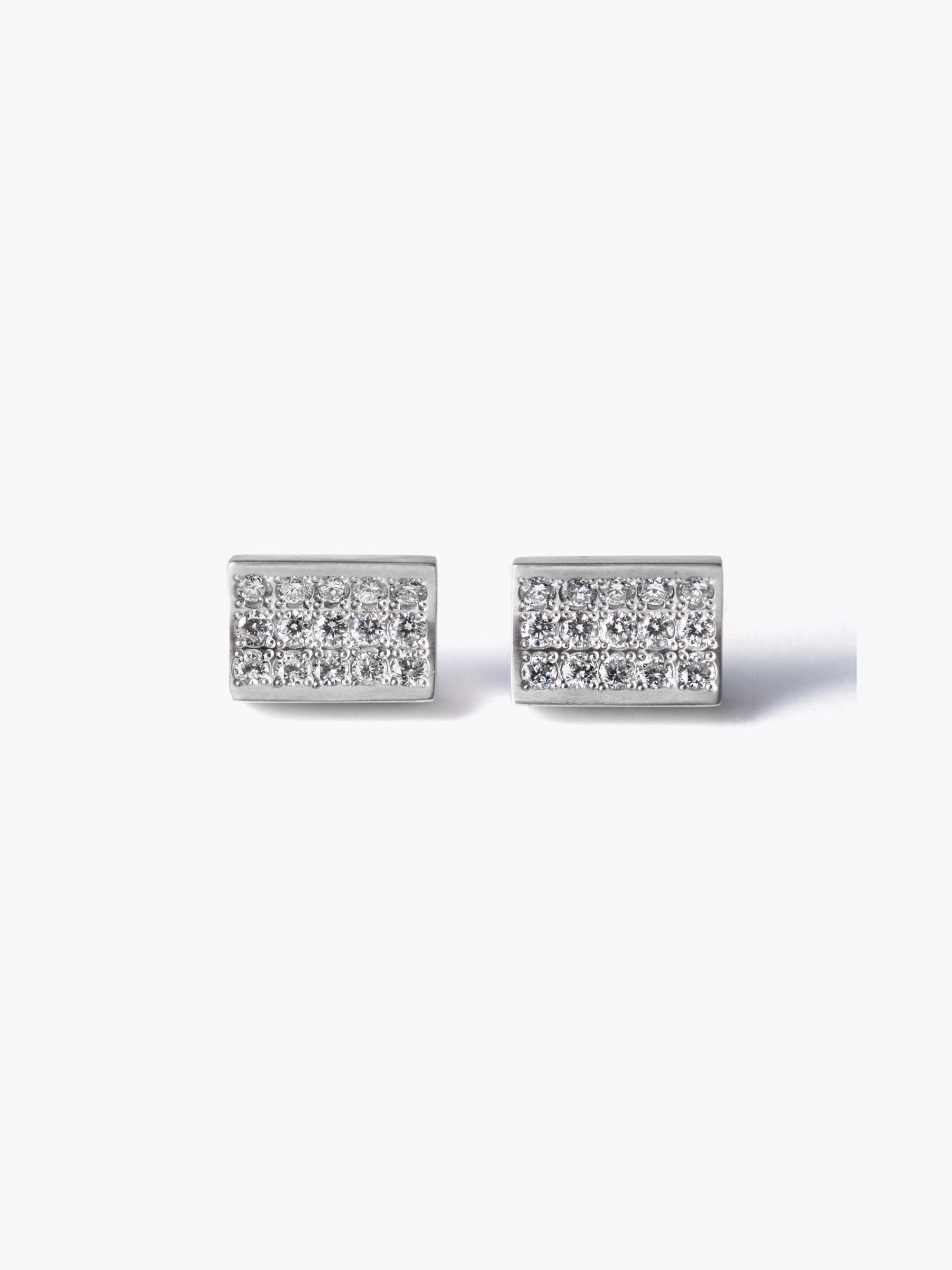 [Successeure] Reshine scratch earrings 30 labgrowndiamonds (pair) Quick Delivery