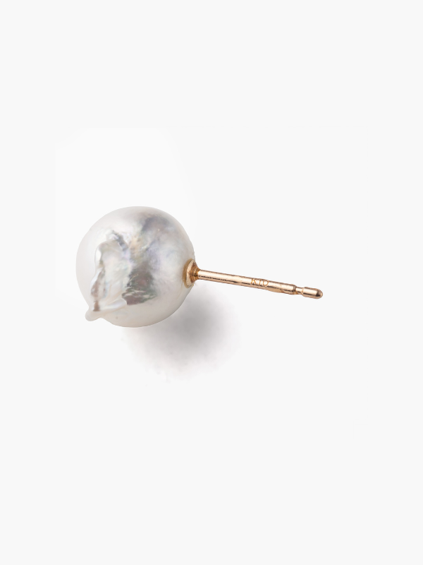 Akoya pearl stud earrings (pair) White上から画像