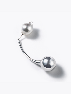 Reshine ball long earrings with Akoya (pair)の画像（都市鉱山由来の真円とアコヤ真珠のイヤリング）