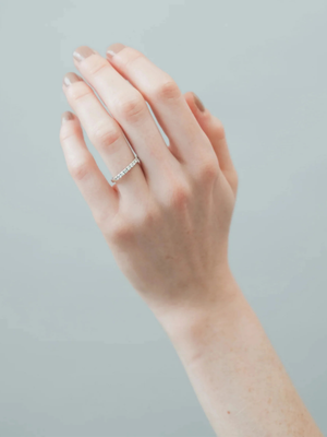 [Lumière] Half eternity ring 0.3ct 10K