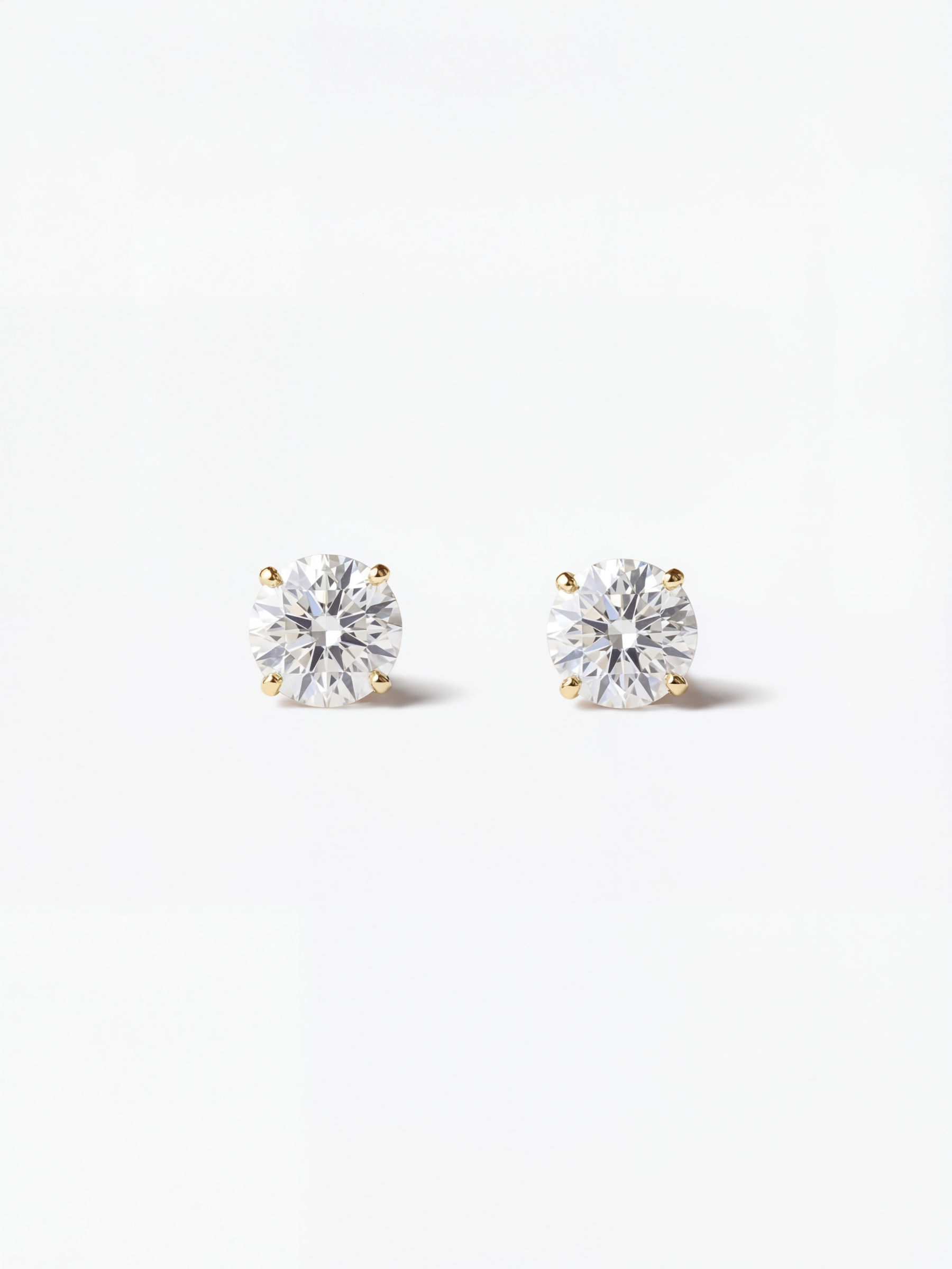 [Lumière] The earrings 0.1ct×2 (total 0.2ct) (pair)