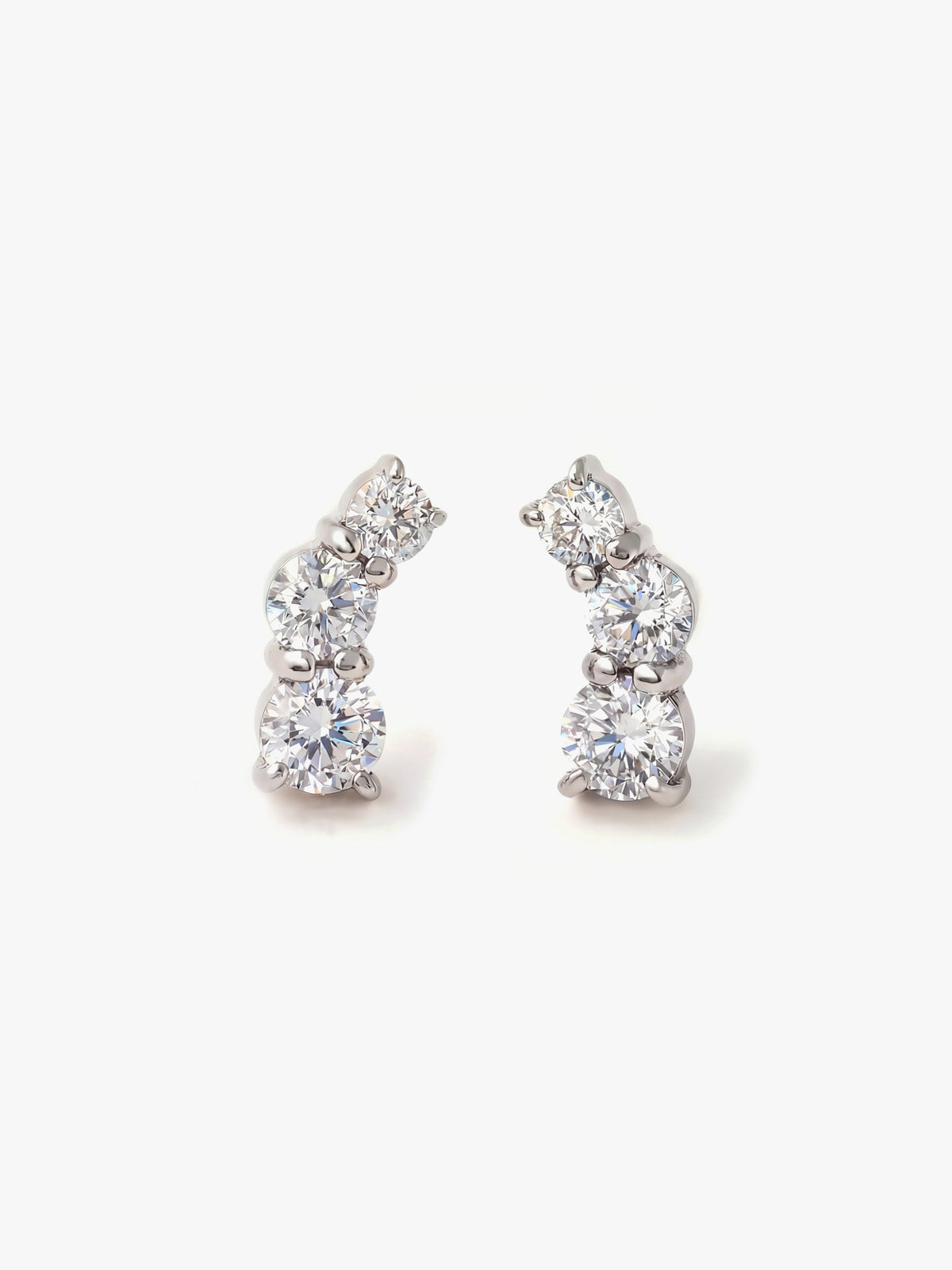 [Fluidity of Love]  Fluid diamond earrings (pair)