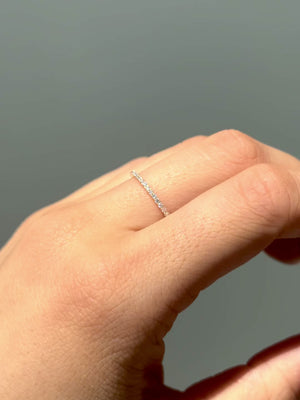 [Lumière] Half eternity ring 0.14ct 10K