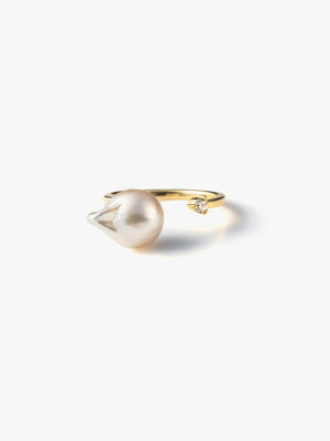 Akoya pearl ringの10KYG正面画像（アコヤ真珠とラボグロウンダイヤモンドのリング）