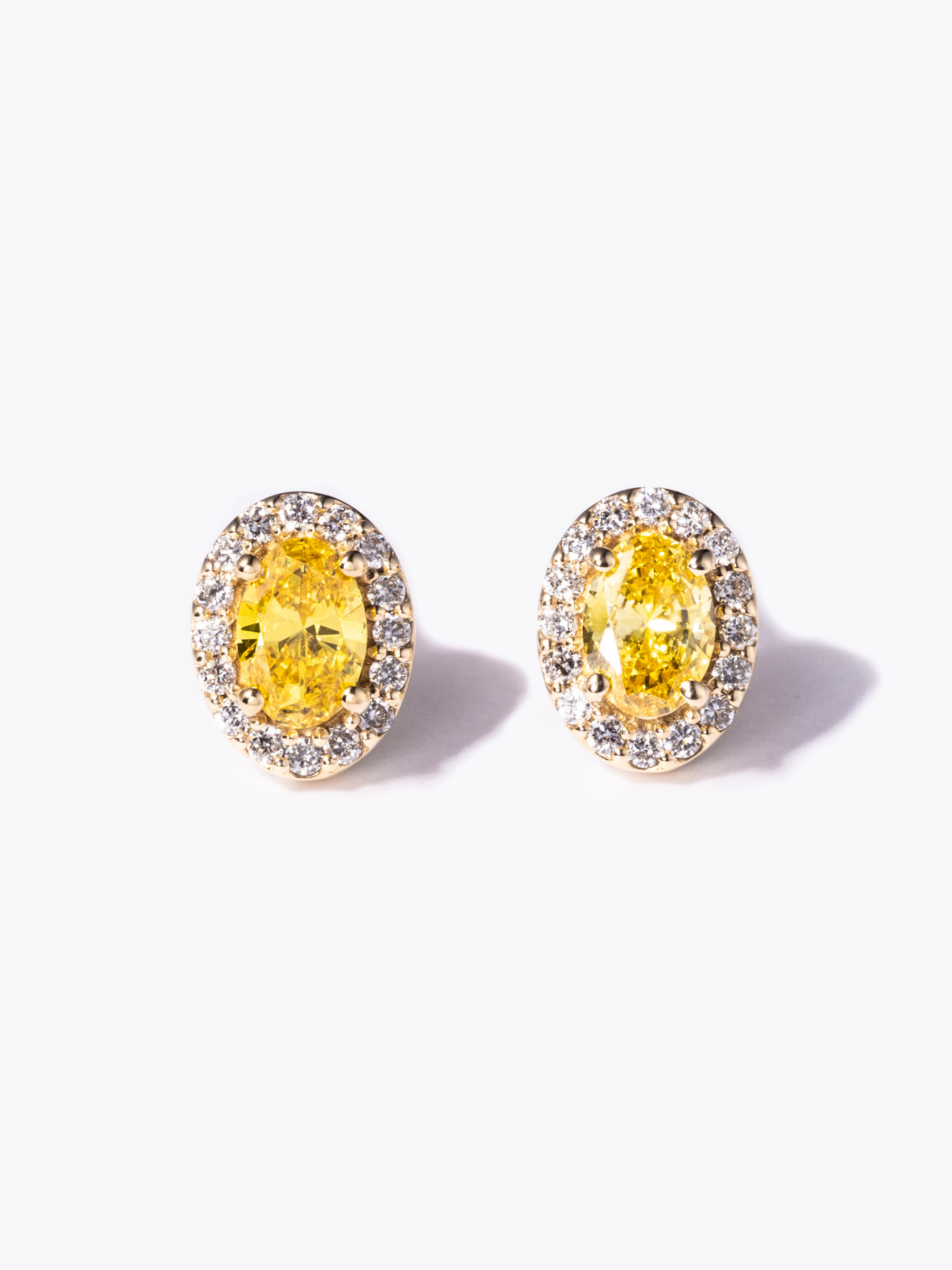[dignité] Yellow labgrowndiamond halo earrings (pair) Quick Delivery