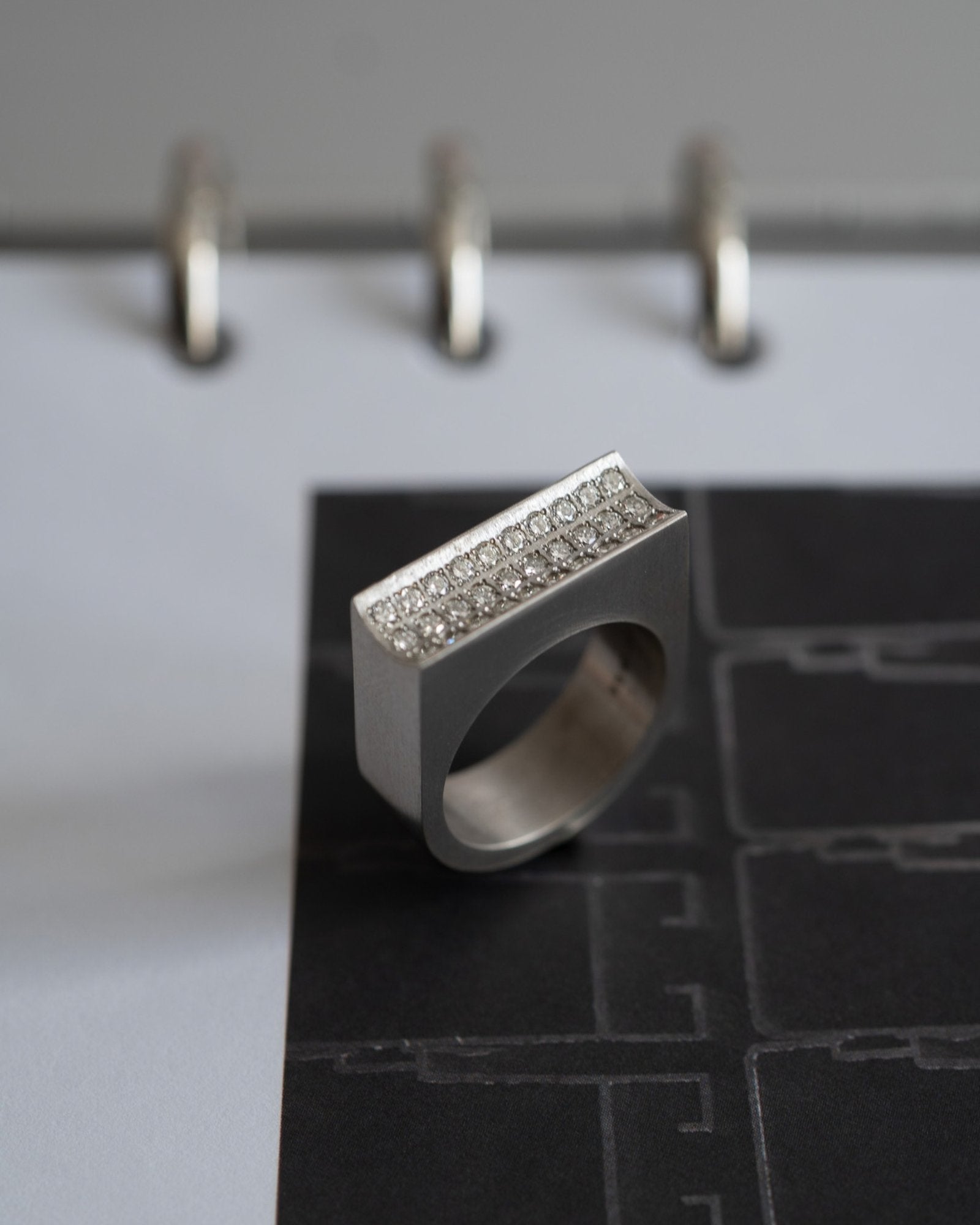 Reshine Scratch Ring
